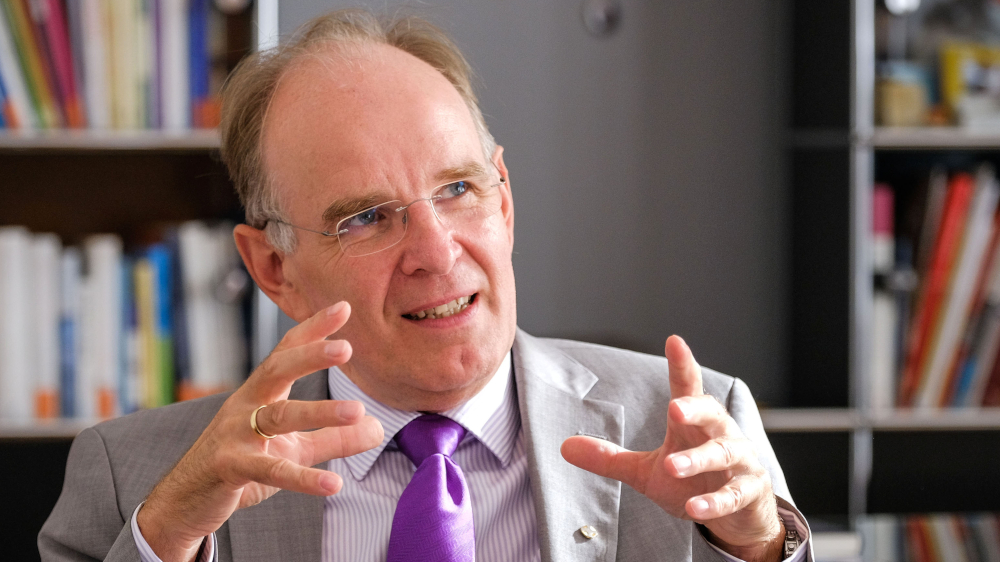 Landesbischof Ralf Meister plädiert für eine gemeinsame evangelische Kirche.