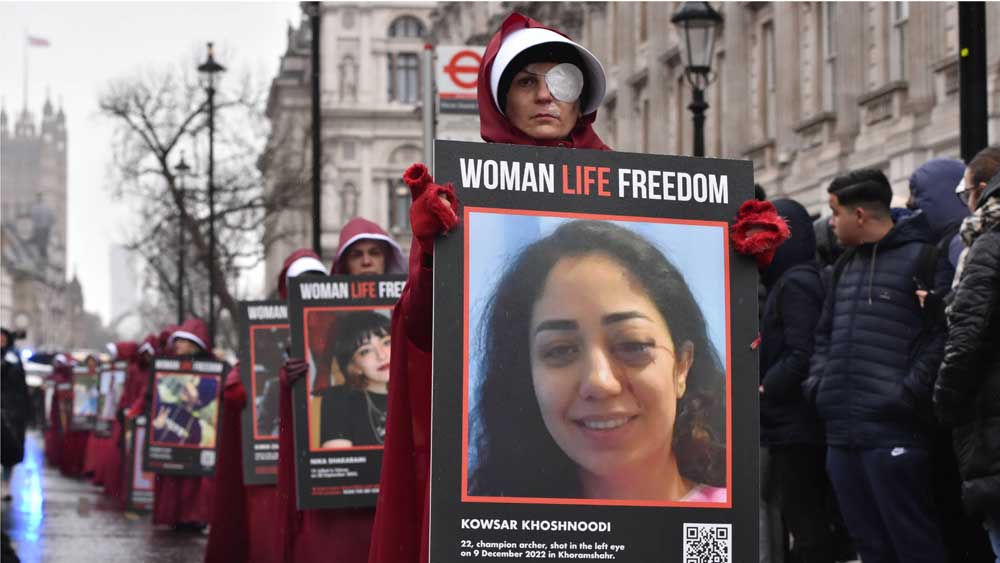 Protestzug in London am 8. März 2023