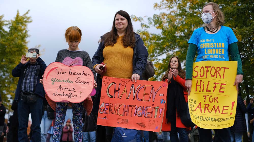 Demo der Initiative #ichbinArmutsbetroffen