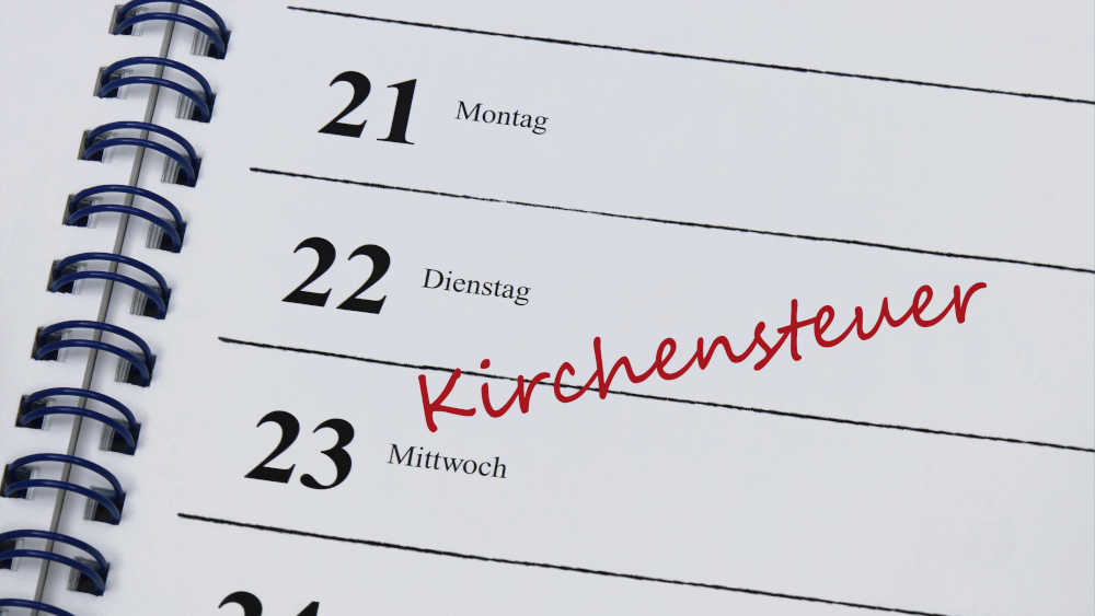 Kalender mit Kirchensteuer