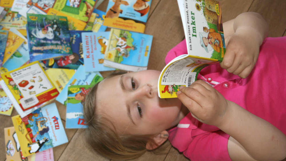 Sie sind zehn mal zehn Zentimeter groß und 20 Gramm schwer: Pixi-Bilderbüche