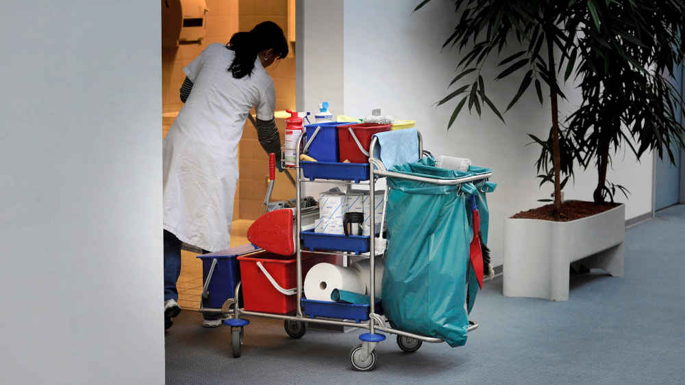 Die Arbeiterwohlfahrt kritisiert, dass der Job-Turbo Menschen in gering-qualifizierte Berufe bringt